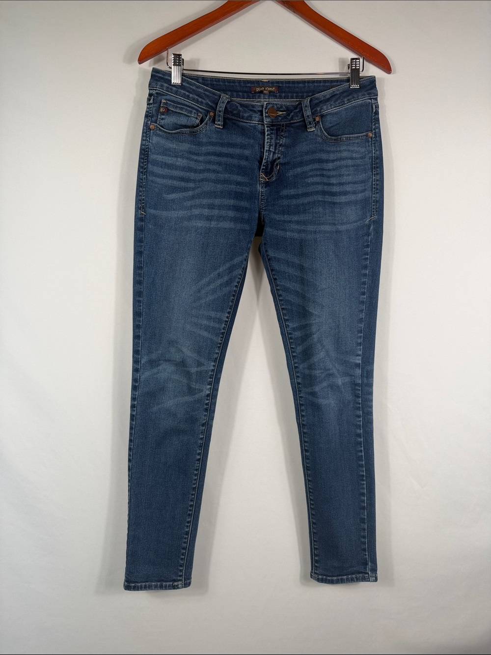 Dear John Joyrich Comfort Skinny Jeans. Measured‎ waist at 30 in. Size 27